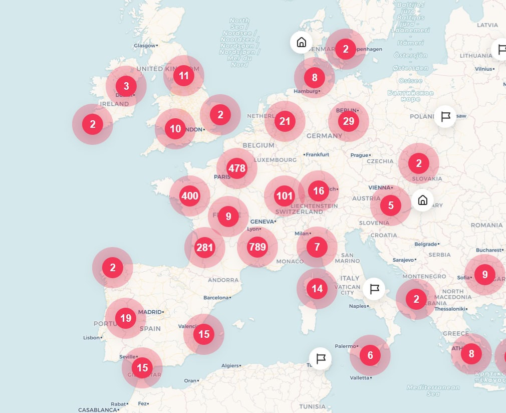 Nomador review showing house sitting listings across Europe